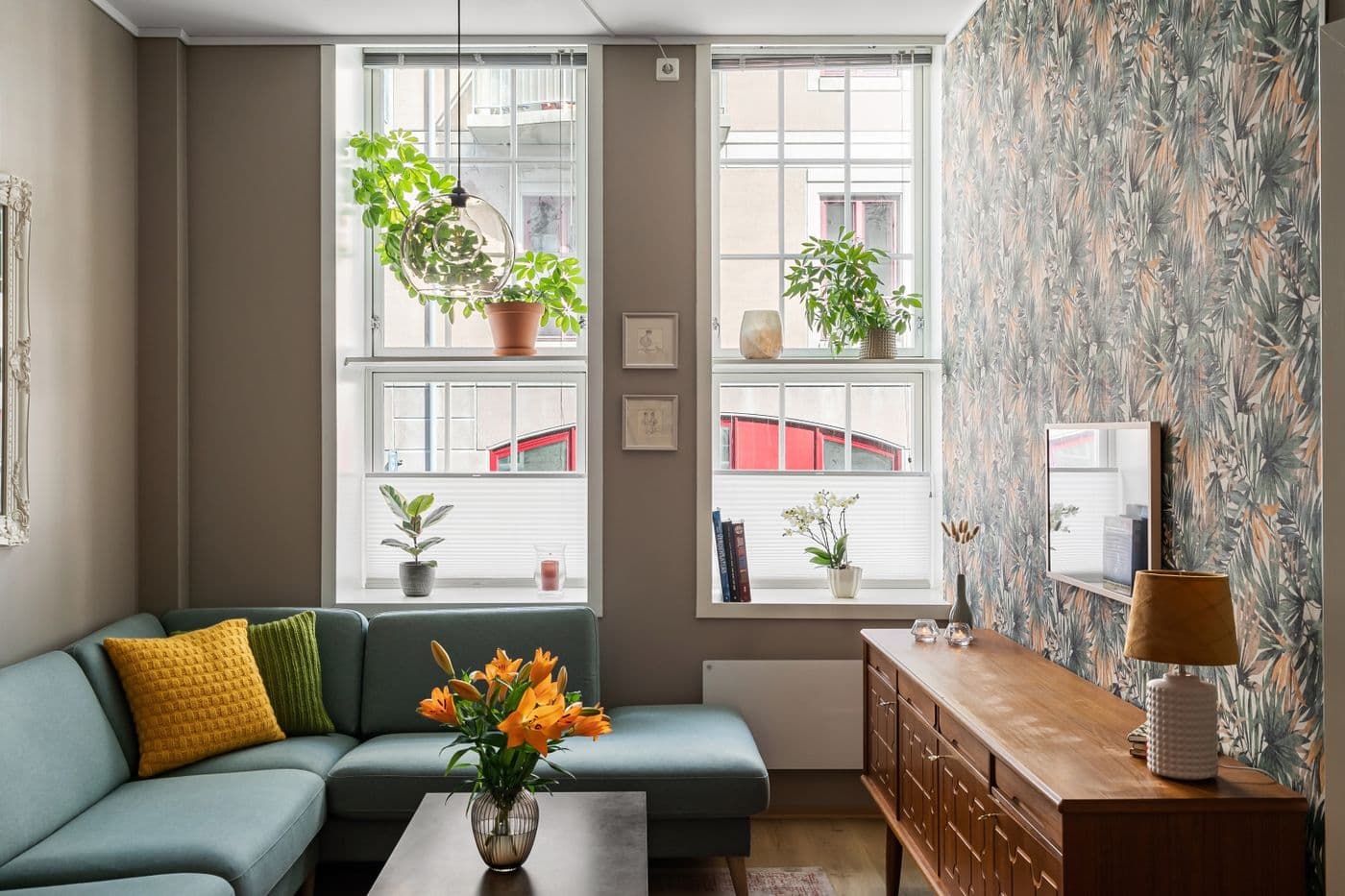 Sunlit Marais apartment with courtyard windows